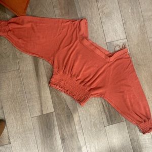 Free people coral cropped top, square neck, size XS